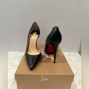 Christian louboutin pumps